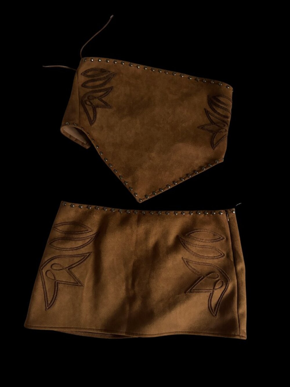 White Fox Boutique Faux Suede Mini Skirt + Strapless Top Set (New With Tags) - Picture 5 of 5